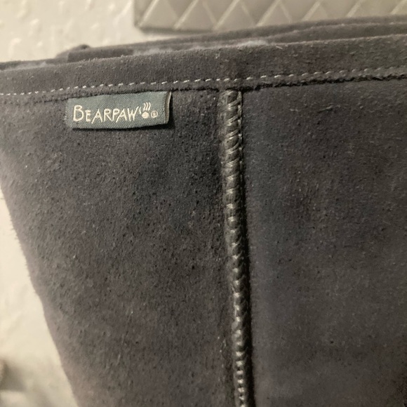 Tall gray Bearpaw Sherpa boots - Picture 4 of 8